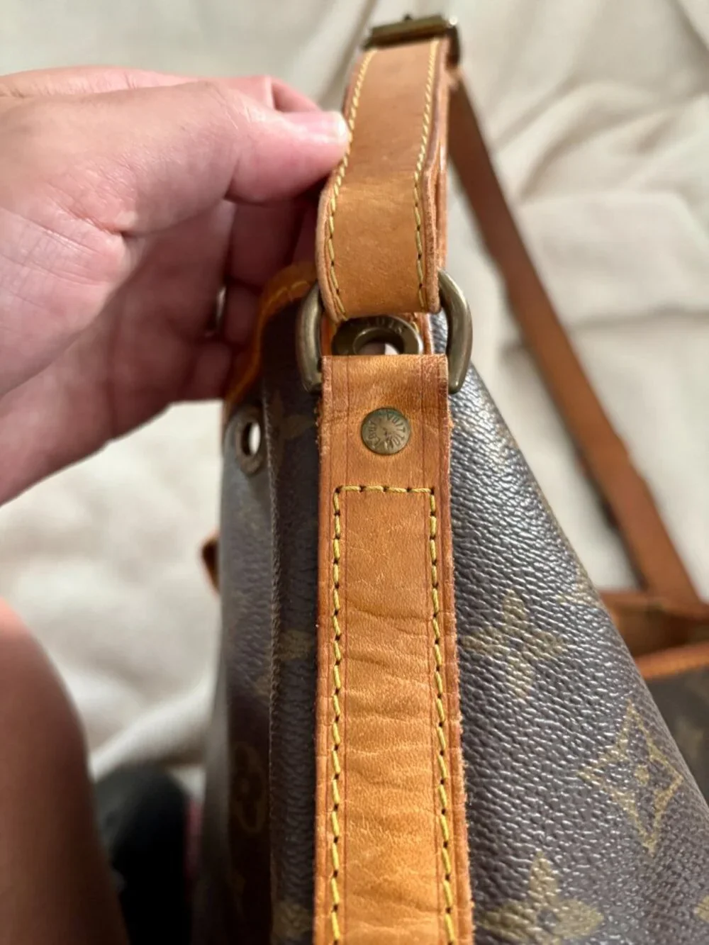 Vintage 1999 Louis Vuitton Monogram Noé Bucket Bag (M42224)